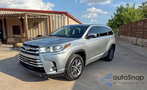 2018 Toyota Highlander Se from USA, damaged, VIN 5TDKZRFH6JS533355